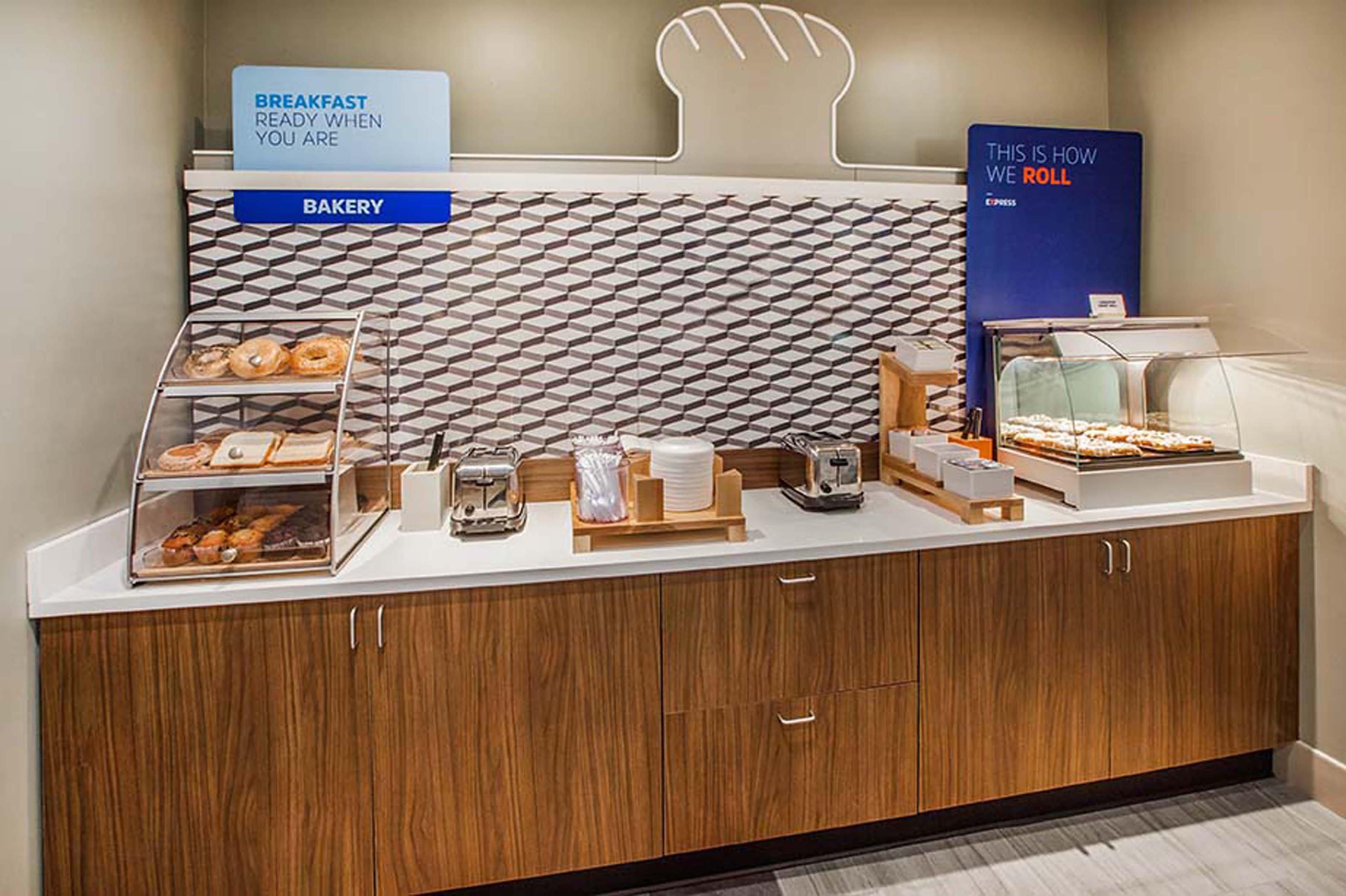 Holiday Inn Express Hotel & Suites Greenville By Ihg Zewnętrze zdjęcie