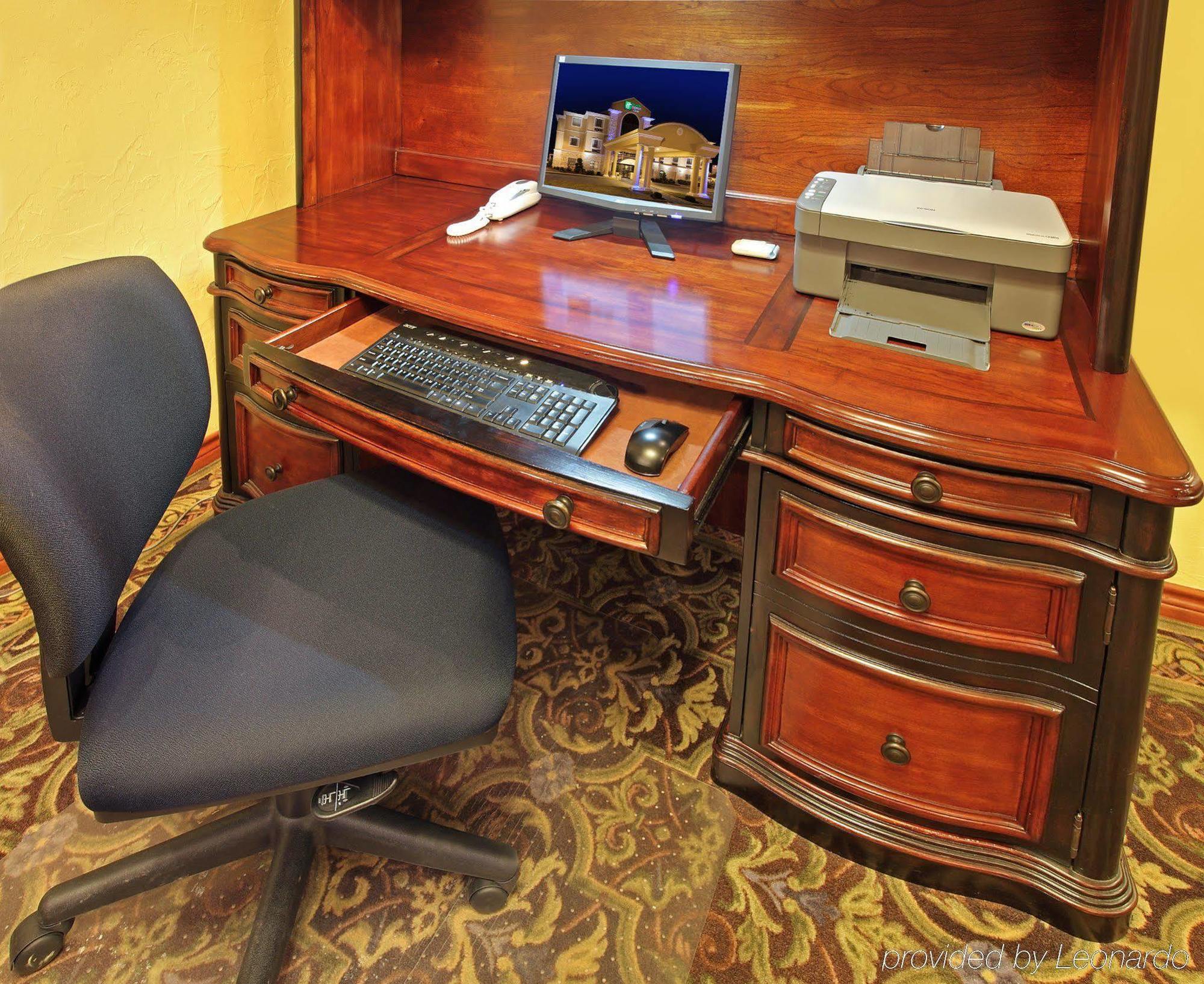 Holiday Inn Express Hotel & Suites Greenville By Ihg Udogodnienia zdjęcie