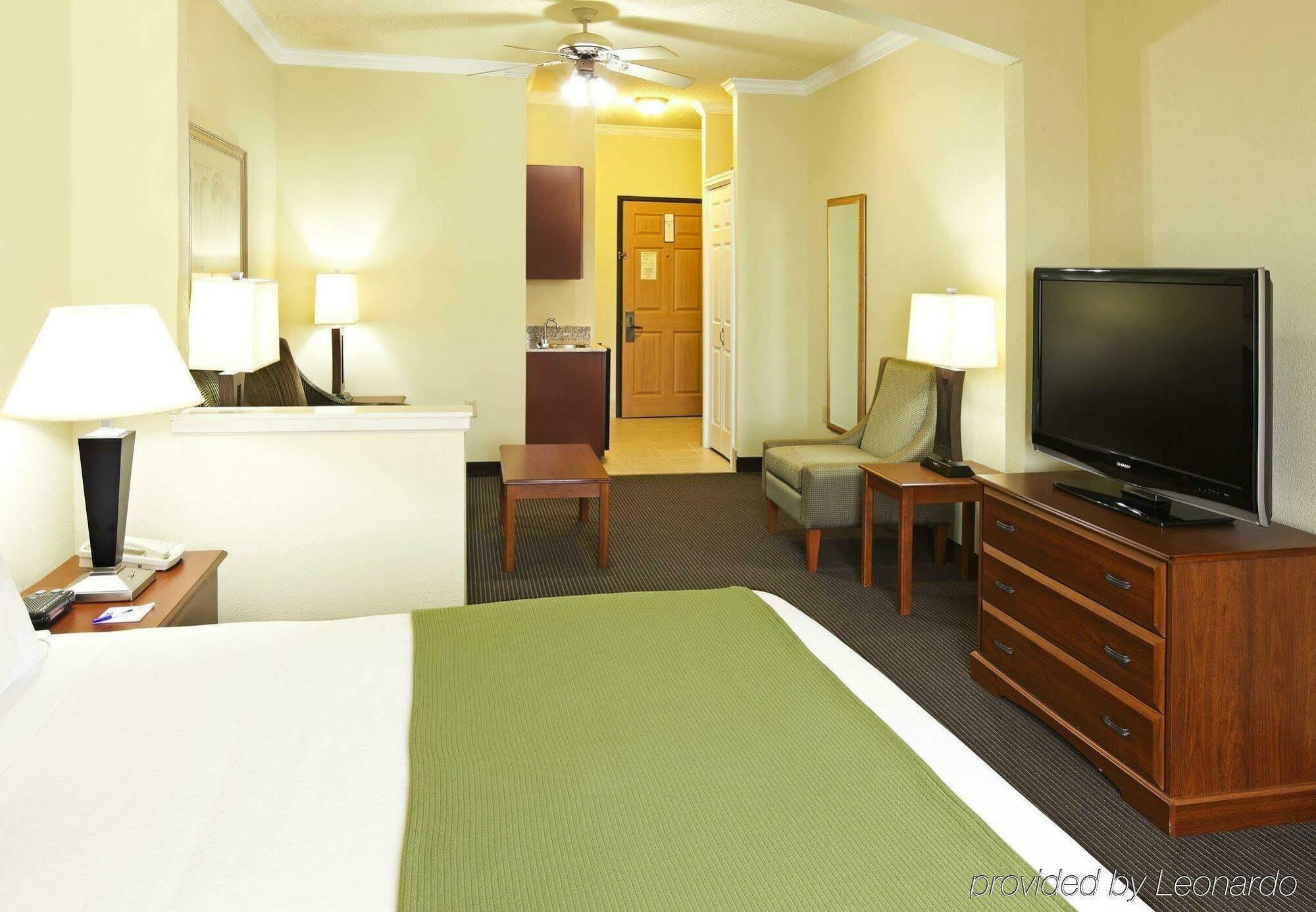 Holiday Inn Express Hotel & Suites Greenville By Ihg Zewnętrze zdjęcie