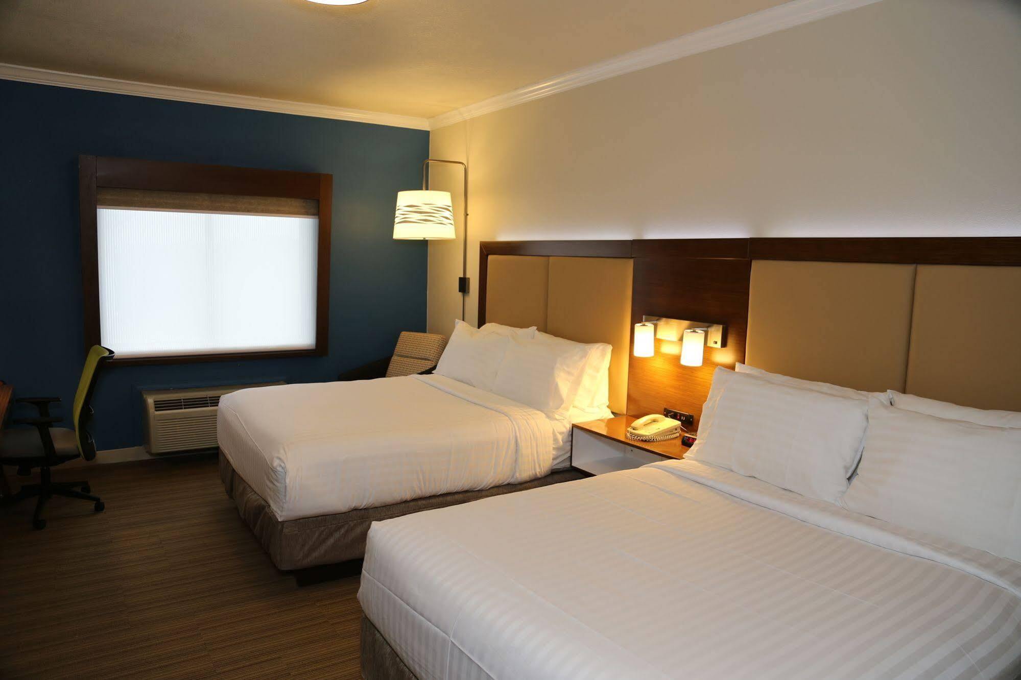 Holiday Inn Express Hotel & Suites Greenville By Ihg Zewnętrze zdjęcie